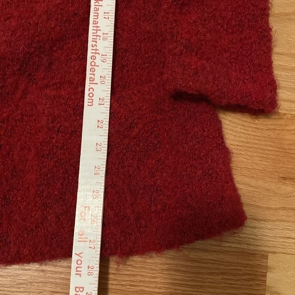 Tabask Womens M Long Alpaca Wool Cardigan Sweater thick knit Buttons Red Pockets - Picture 6 of 10